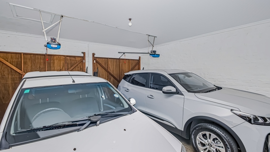 3 Bedroom Property for Sale in Monte Vista Western Cape